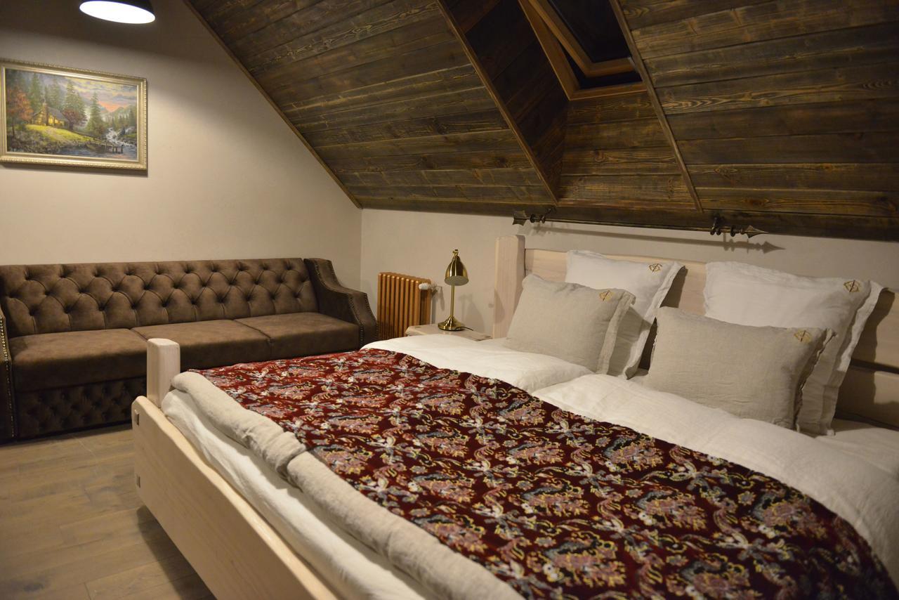 Folvark Gvozd Hotel Kamenyuky Ngoại thất bức ảnh