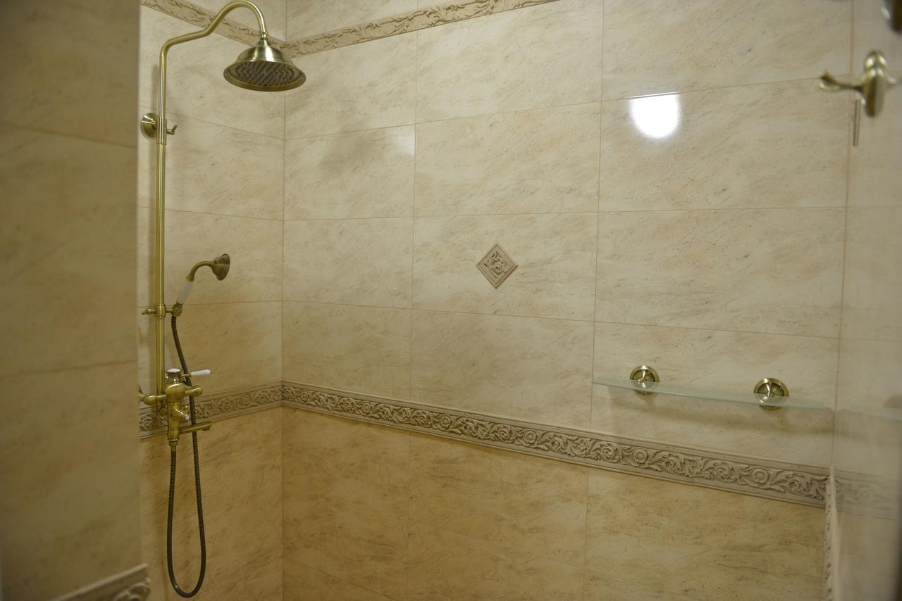 Folvark Gvozd Hotel Kamenyuky Ngoại thất bức ảnh